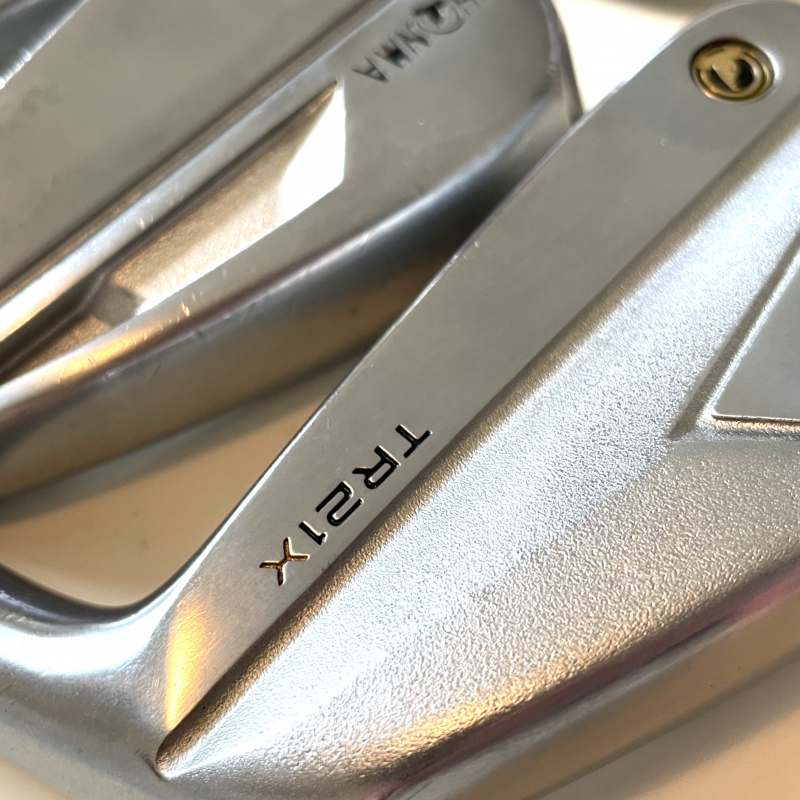 Honma TW757B COMBO 4-PW Iron Set w/ Black Gold X Stiff Shafts - Image 7